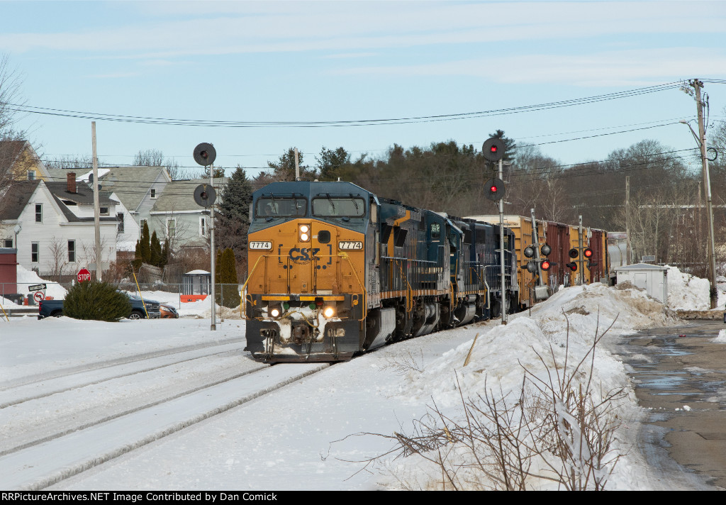 CSXT 7774 Leads L070 at CP-Congress 